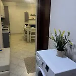 Griselda * Sarandë