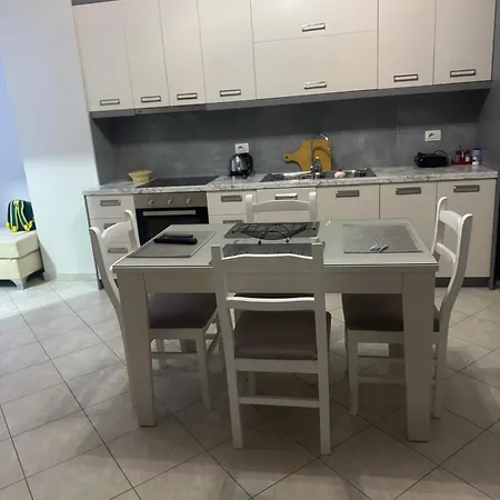 Griselda Apartment